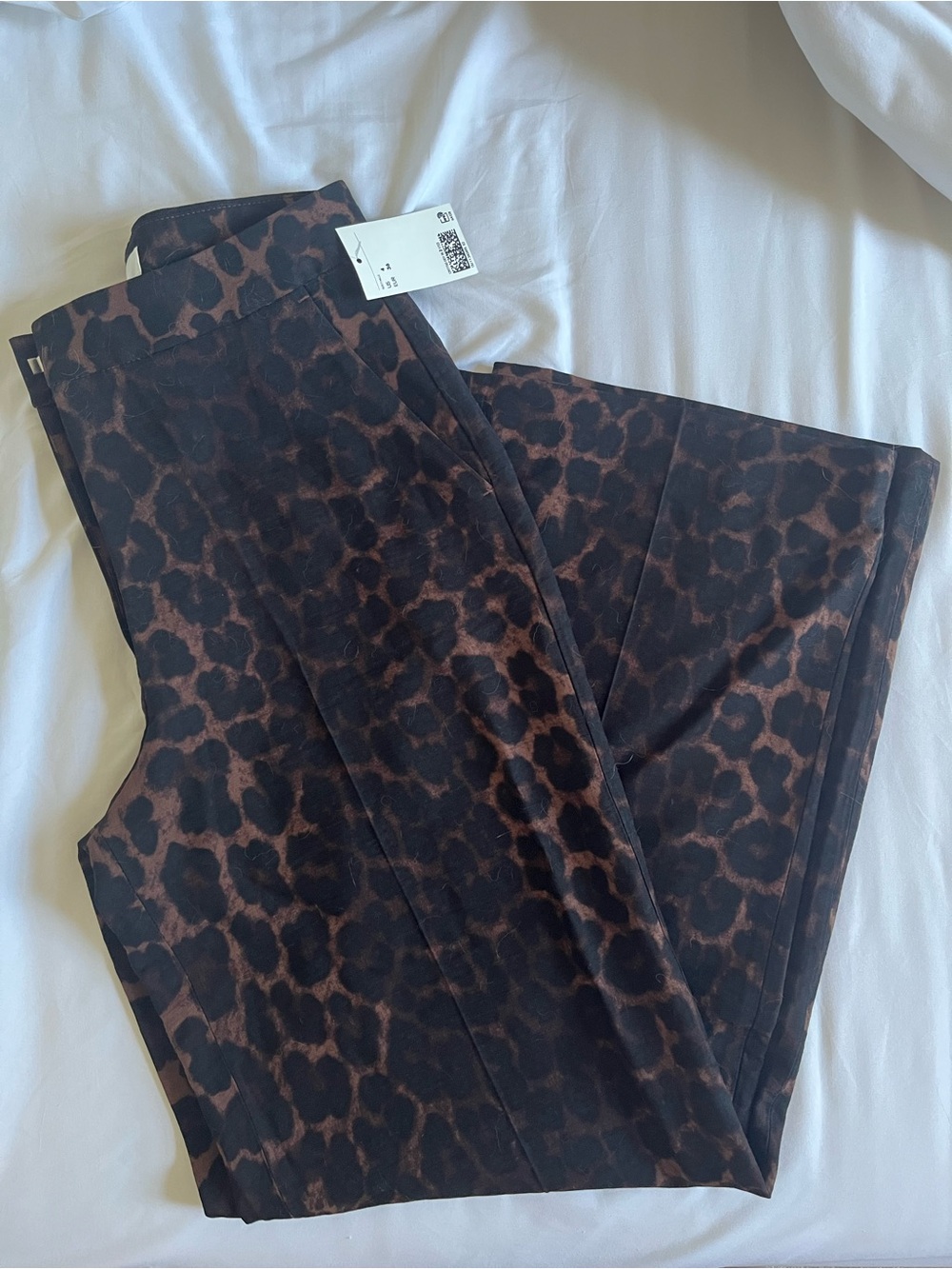 H&M Straight-Leg Animal Print Pants in Brown and Black - Picture 2 of 5